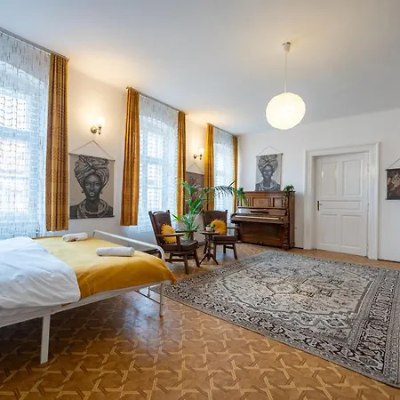 Boho Flat - 100m2 In Centrul Vechi - Self Check-in