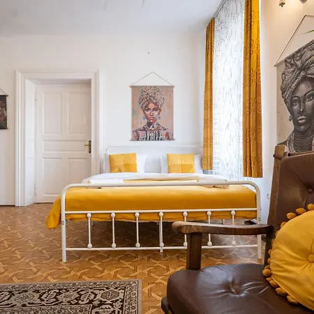 Boho Flat - 100m2 In Centrul Vechi - Self Check-in